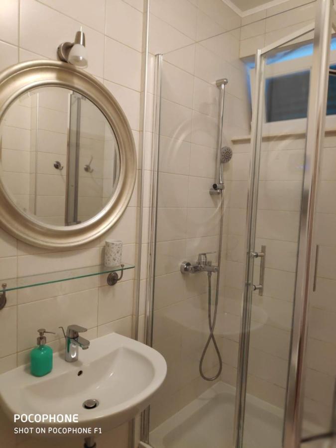 Apartments Dupin Primošten Eksteriør bilde